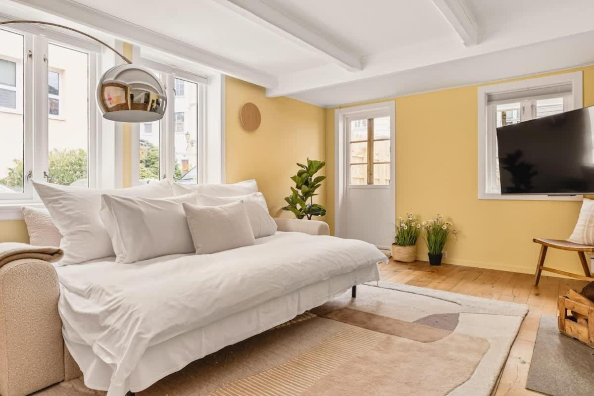 Dinbnb Homes I #1 Bnb In Bergen I Jacuzzi & Parking & Location Exterior photo
